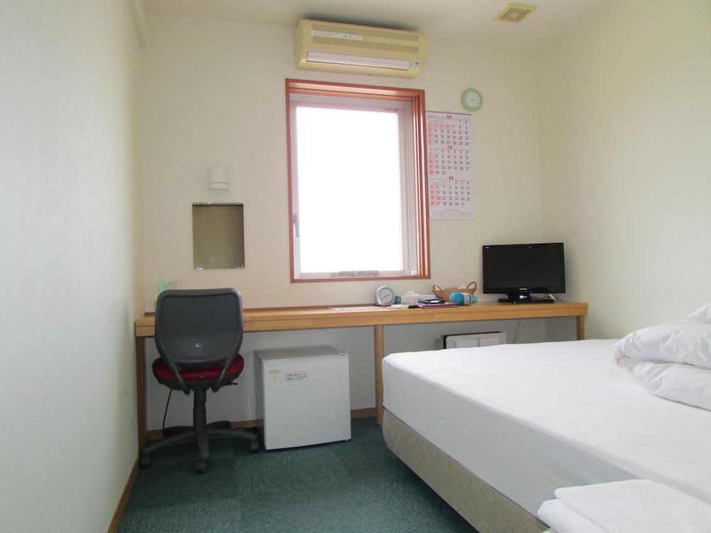 Standard Room, Smoking (semi double) photo 2
