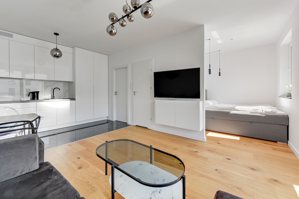 Studio Suite, Balcony (bez parkingu 96B) photo 3