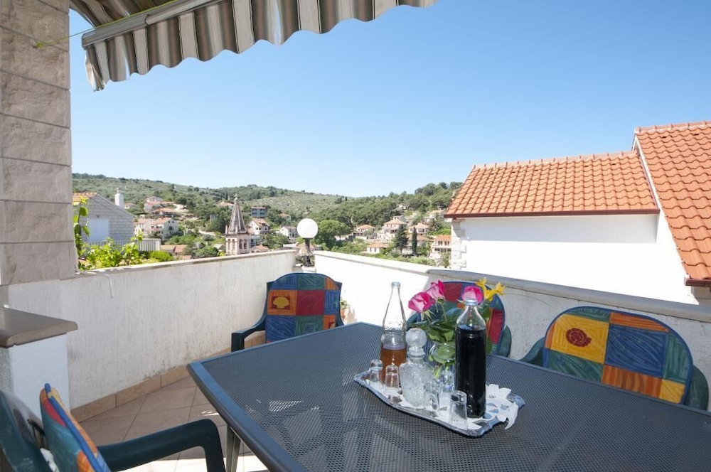 Apartment (Two Bedroom Apartment with Terrace(A1) photo 2