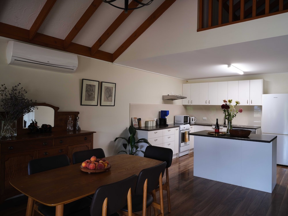 The Cottage photo 2