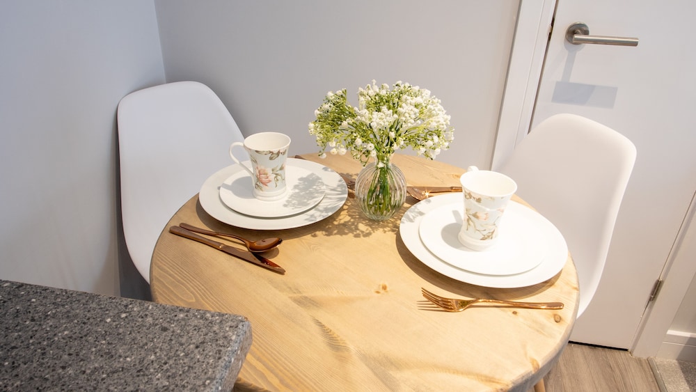 Apartamento Moderno em Stratford Upon Avon com Estacionamento, Wifi e Netflix, Fotografia 11