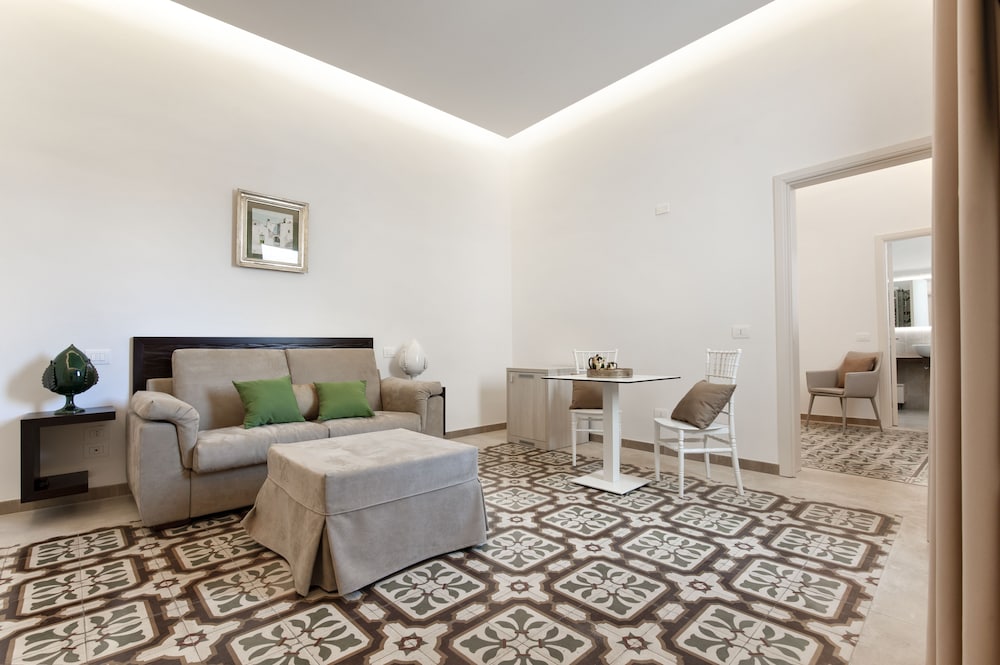 Family Studio Suite