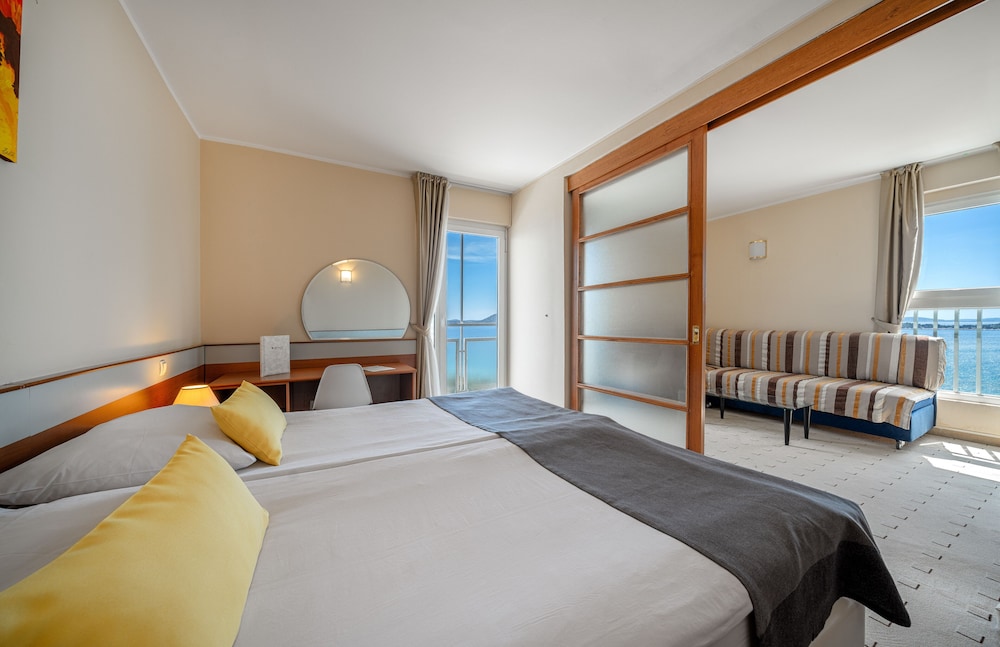 Junior Suite, Balcony