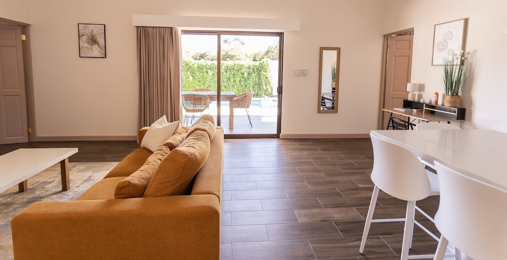 Premium Villa, Ensuite, Pool View photo 1