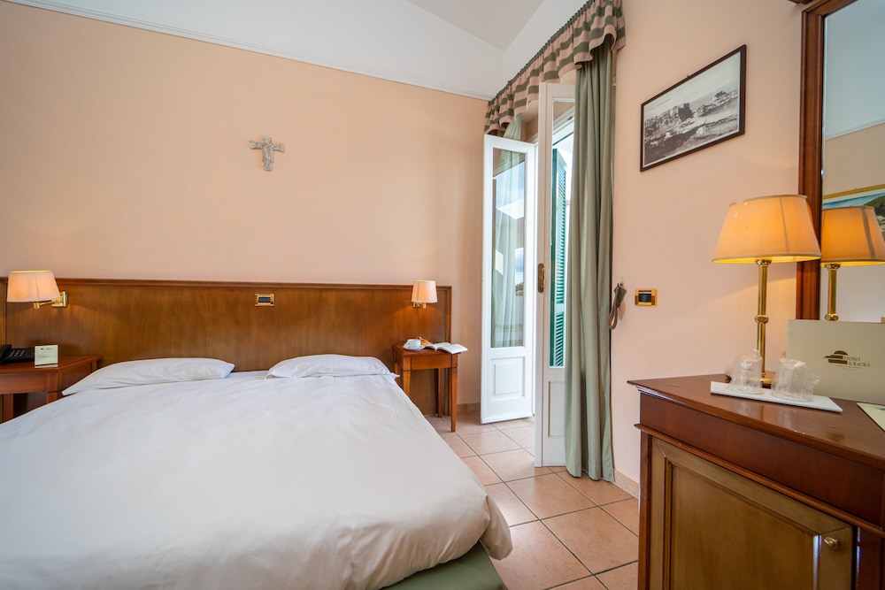 Superior Double Room, Balcony - Photo 14