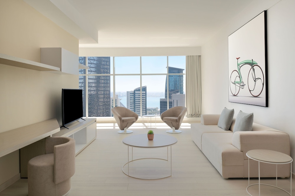 Apartment, 4 Bedrooms, City View - Photo 4
