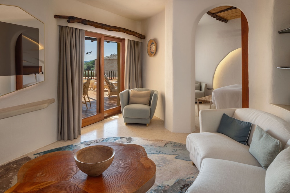 Luxury Suite, 1 King Bed, Sea View (Contemporary, Terrace)