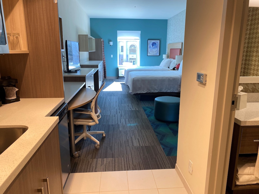 Studio, 2 Queen Beds, Accessible (Hearing) - Photo 2