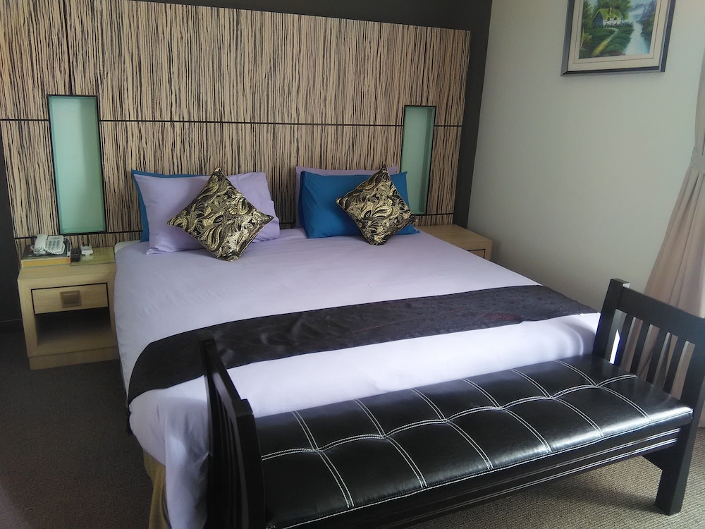 Executive Room, 1 King Bed photo 2