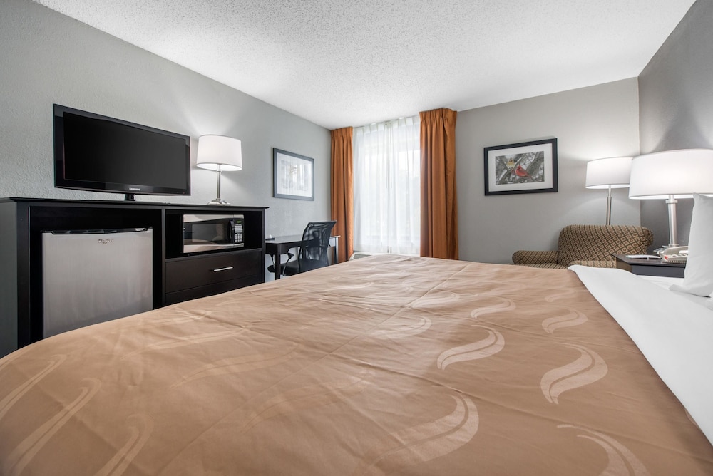 Room, 1 King Bed, Accessible, Non Smoking photo 2