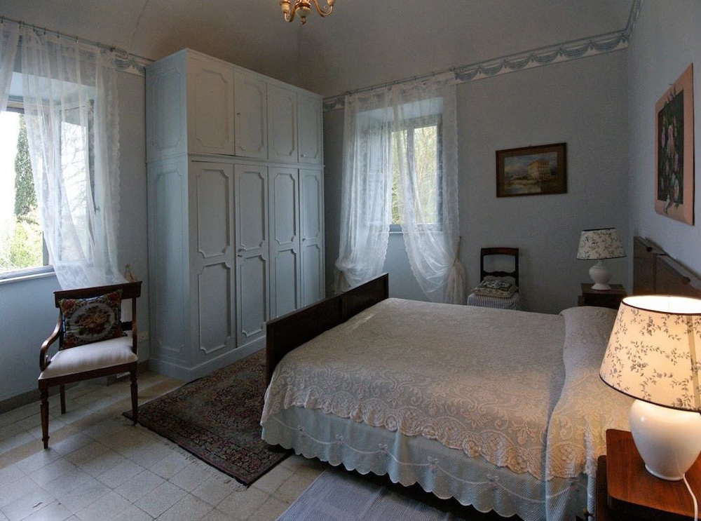 Family Room, 2 Bedrooms photo 1