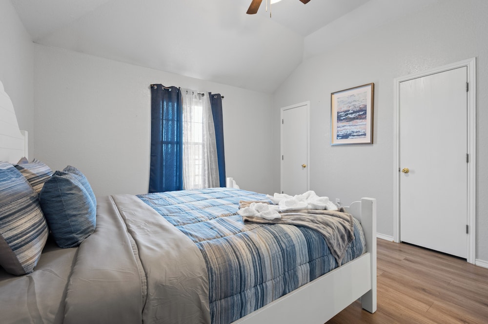 Comfort House, 3 Bedrooms, Pets Allowed photo 3