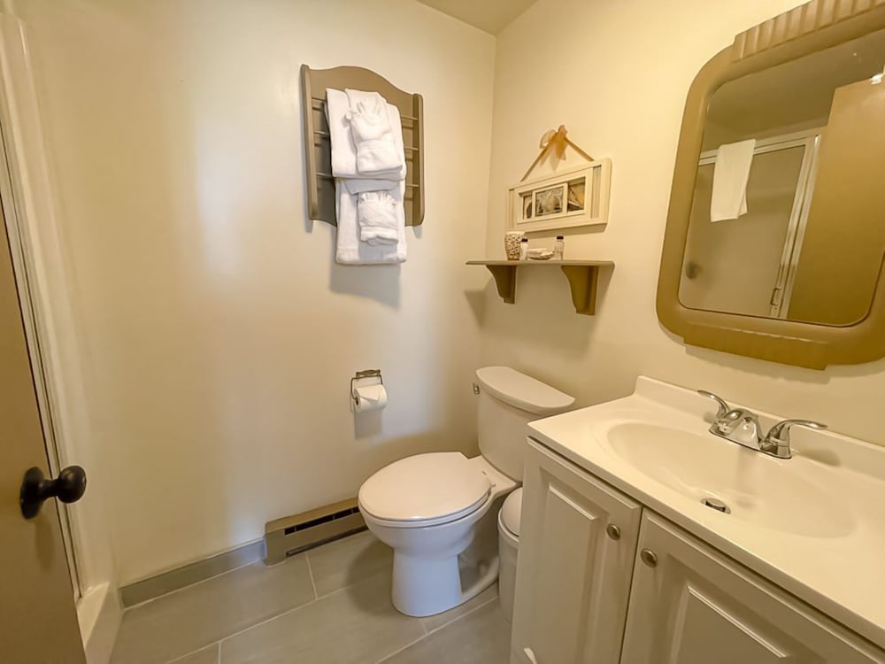 Standard Room, 1 Bedroom, Private Bathroom photo 2