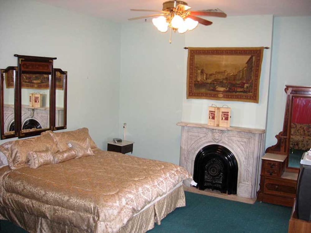Standard Quadruple Room, Ensuite (Friuli) photo 3