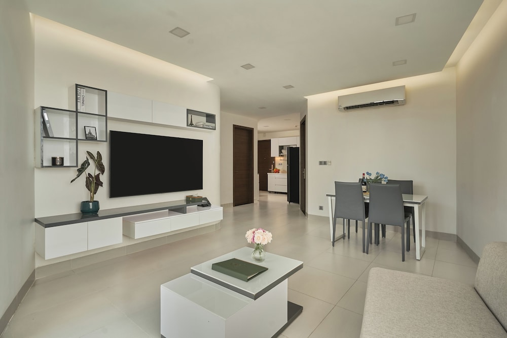 Family Apartment, 3 Bedrooms, River View - Photo 5
