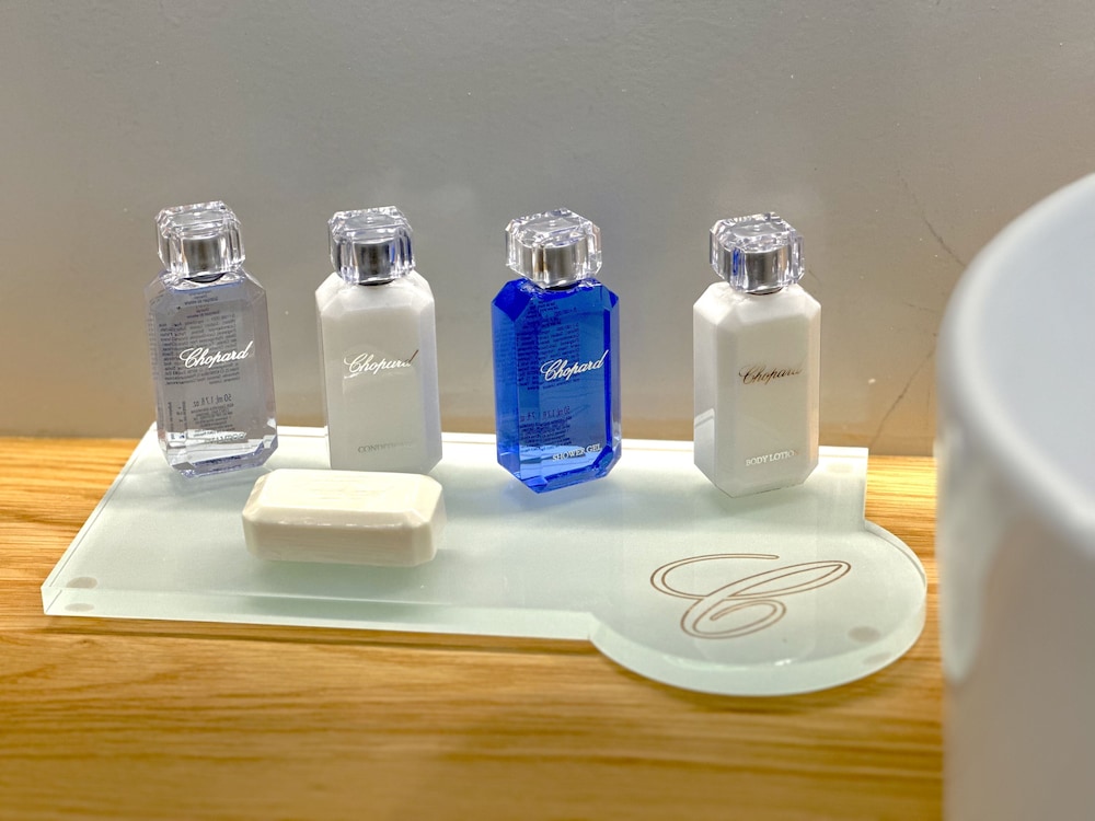 Junior Suite with outdoor jacuzzi - Photo 4