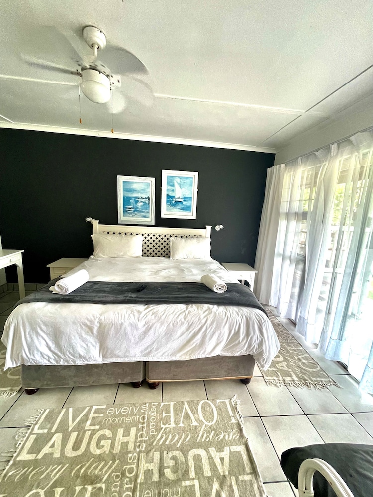 Double Room, Garden View photo 3