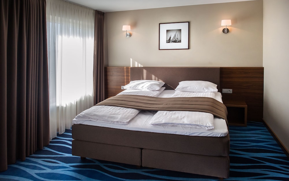 Double or Twin Room - Photo 1