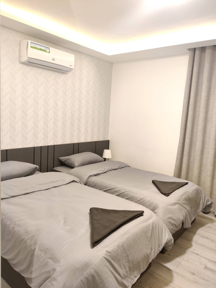 Apartment, 1 Bedroom, Accessible