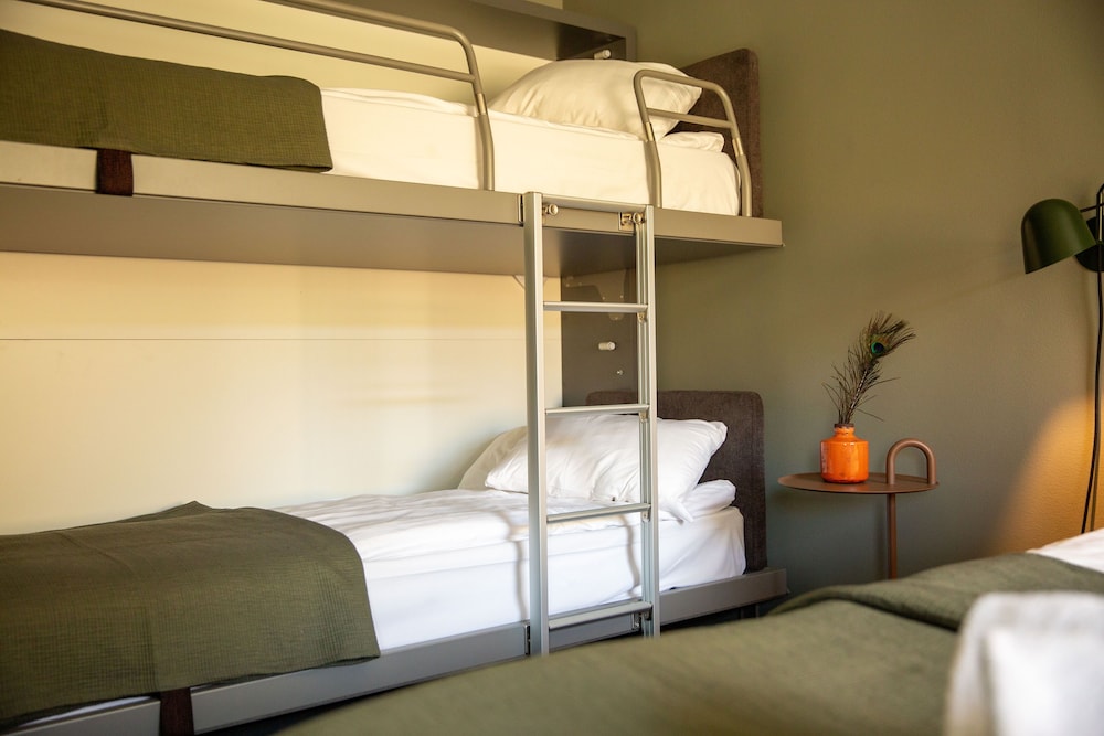 Family Quadruple Room - Photo 9