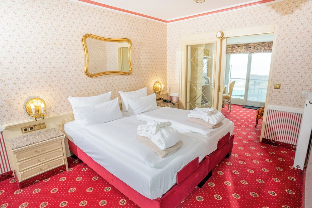 Executive Superior photo 1