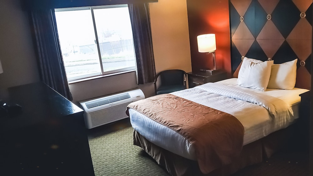 Room, 1 Queen Bed (Accessible) photo 2