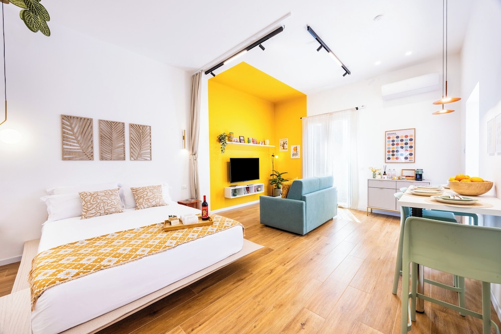 Apartment, 2 Bedrooms, Balcony, City View