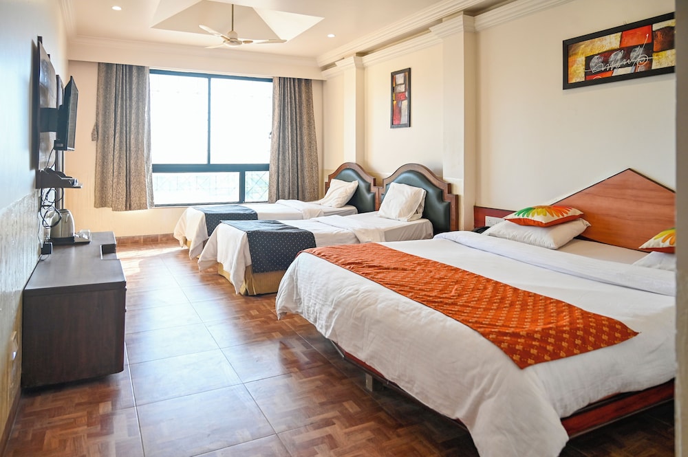 Deluxe Double Room photo 2