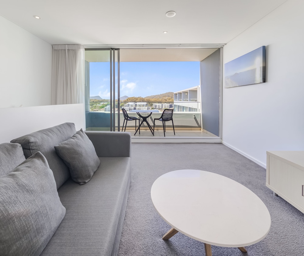Premier Suite, 1 Bedroom - Photo 1