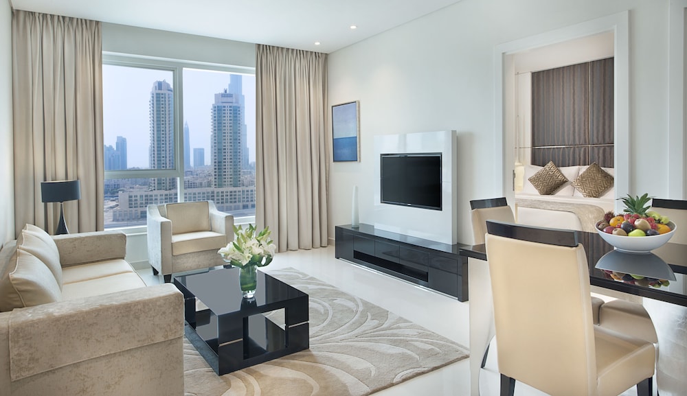 Deluxe Room (Downtown view)