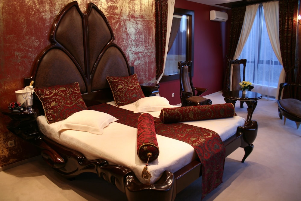 Suite photo 1