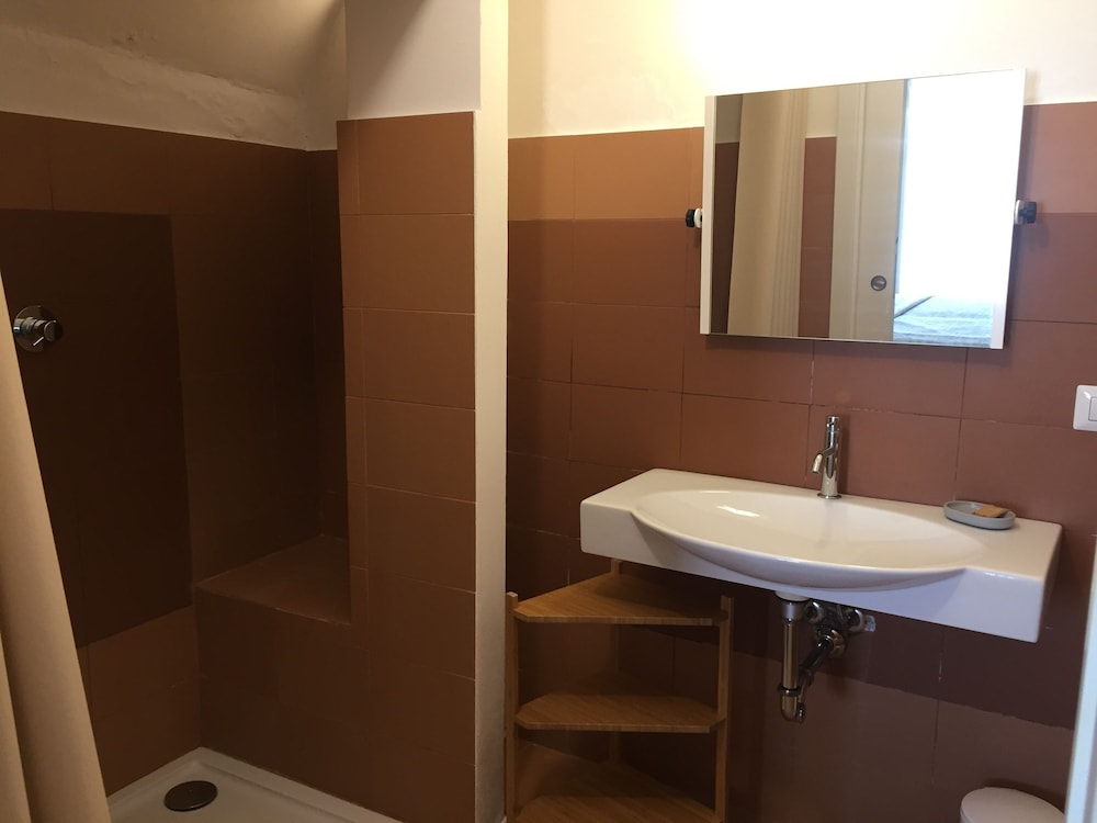 Superior Double or Twin Room, Accessible, Ground Floor photo 3