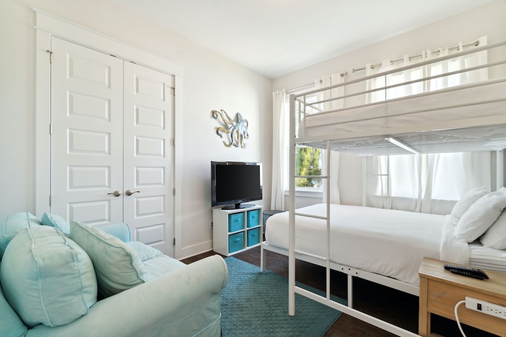 Townhome, 3 Bedrooms (Coastal Comfort)