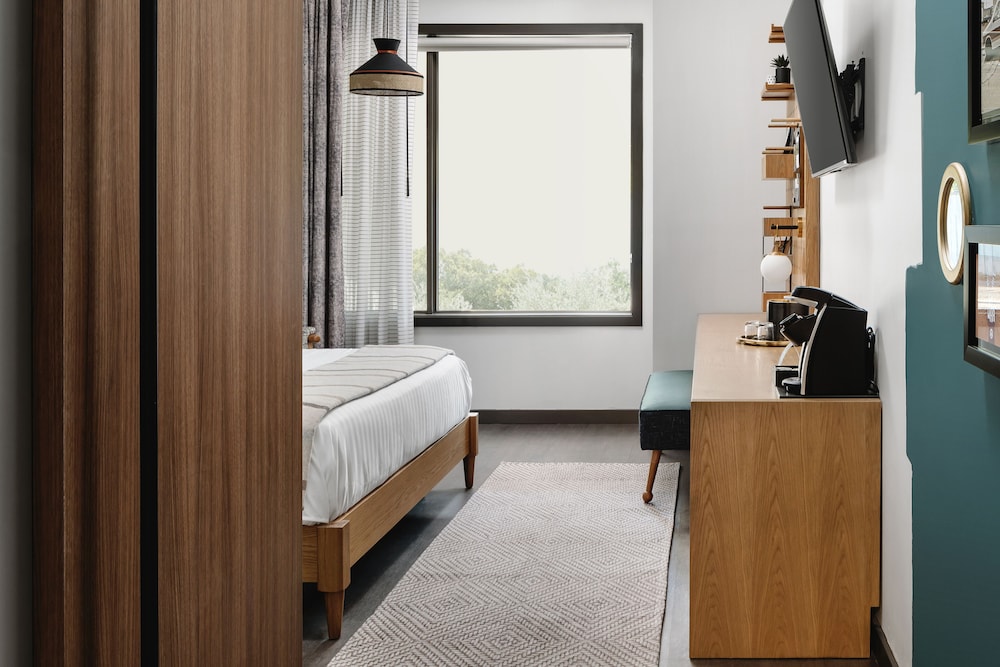 Room, Multiple Beds - Photo 3