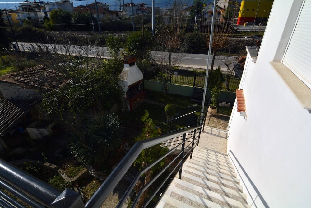 Apartment, 1 Bedroom, Balcony, Garden View photo 2