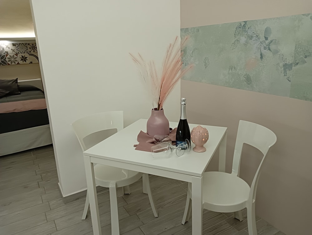 Deluxe Room - Photo 3