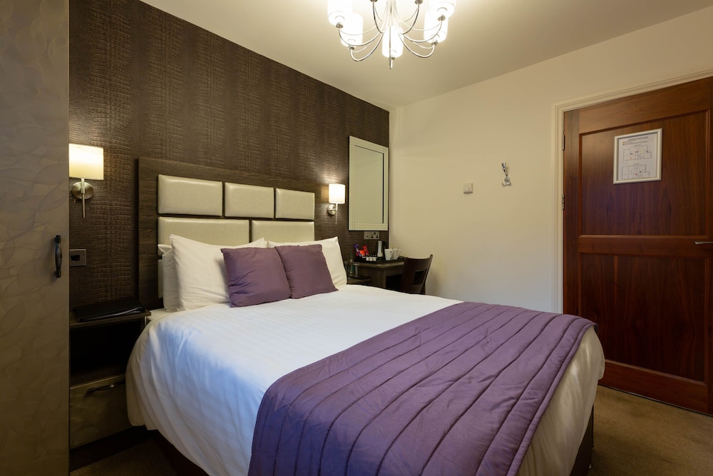 Deluxe Double or Twin Room - Photo 2