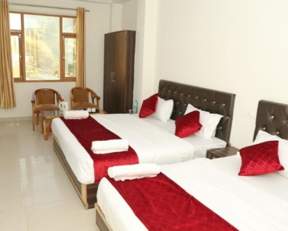 Deluxe Quadruple Room - Photo 4