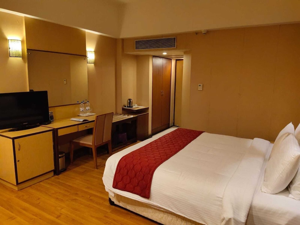 Standard Room - Photo 11