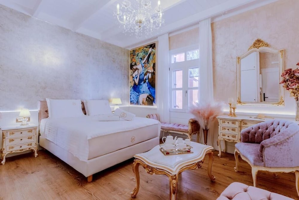 Romantic Double Room