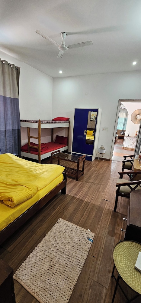 11 BHK Villa