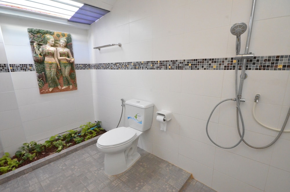 Villa photo 2