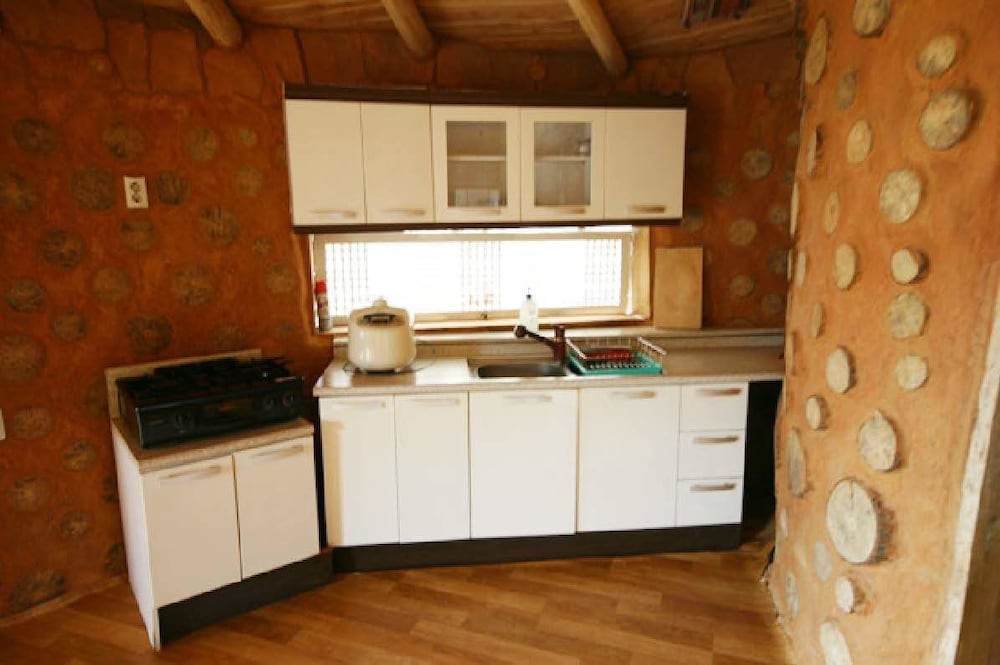 Traditional House, 2 Bedrooms (22 PY Ondol: Ma Yi San) photo 2