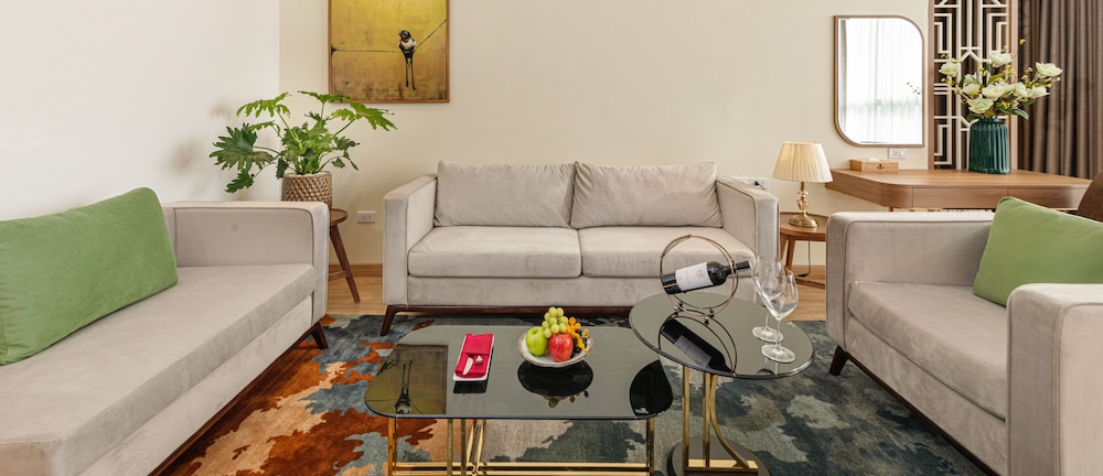 Grand Suite Room - Photo 10