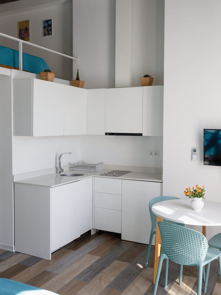 Family Apartment, Balcony