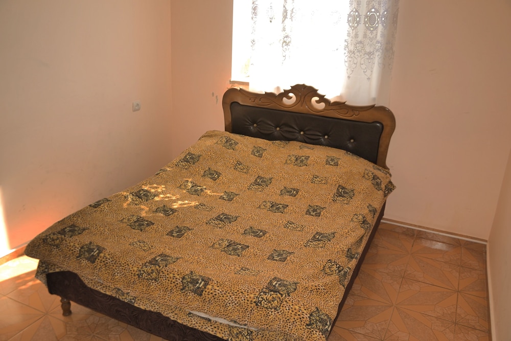 Comfort Quadruple Room, 2 Bedrooms, Balcony, Lake View photo 2