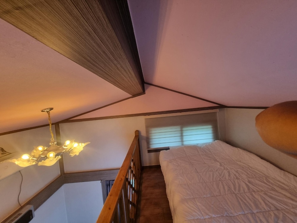 Basic Room, 1 Bedroom (bokcheungTerrace Glamping-6) - Photo 1