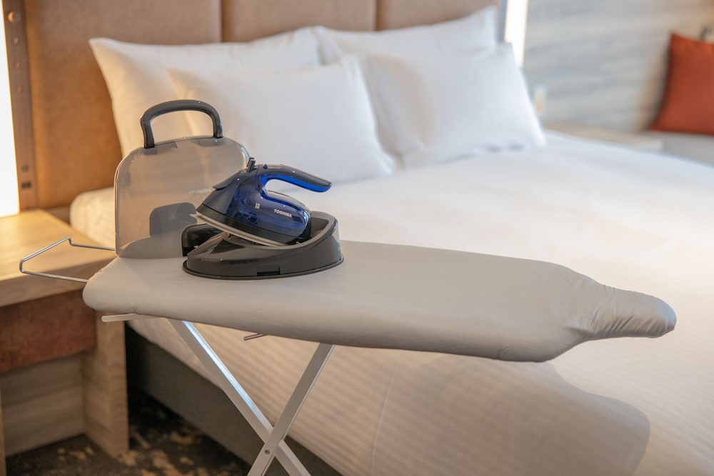Deluxe Twin Room, Multiple Beds, Non Smoking (Max 3 Adults) - Photo 3