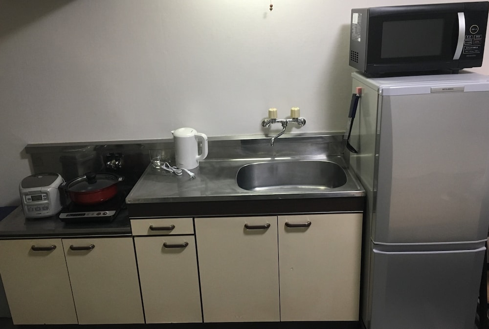 Apartment 303 photo 3