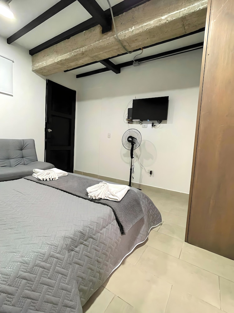 Basic Double Room photo 3